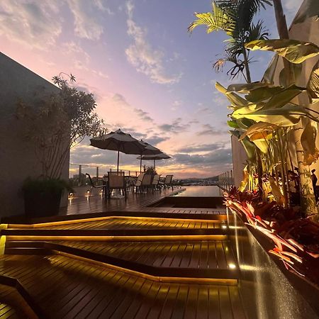 Minas Platinum Hotel & Convention コンセリェイロ・ラファイエテ エクステリア 写真