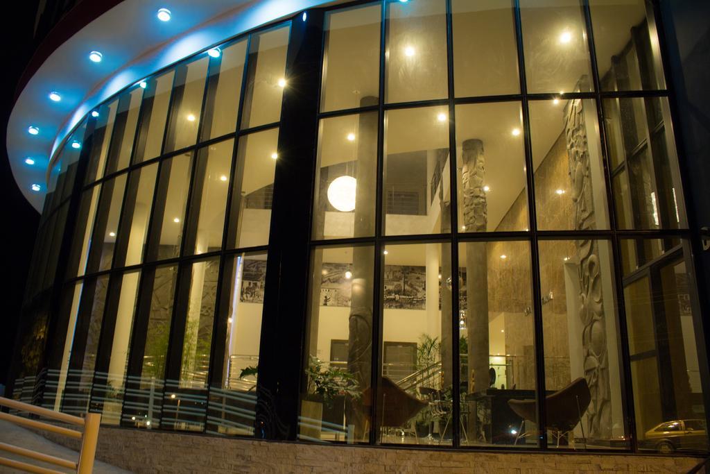 Minas Platinum Hotel & Convention コンセリェイロ・ラファイエテ エクステリア 写真