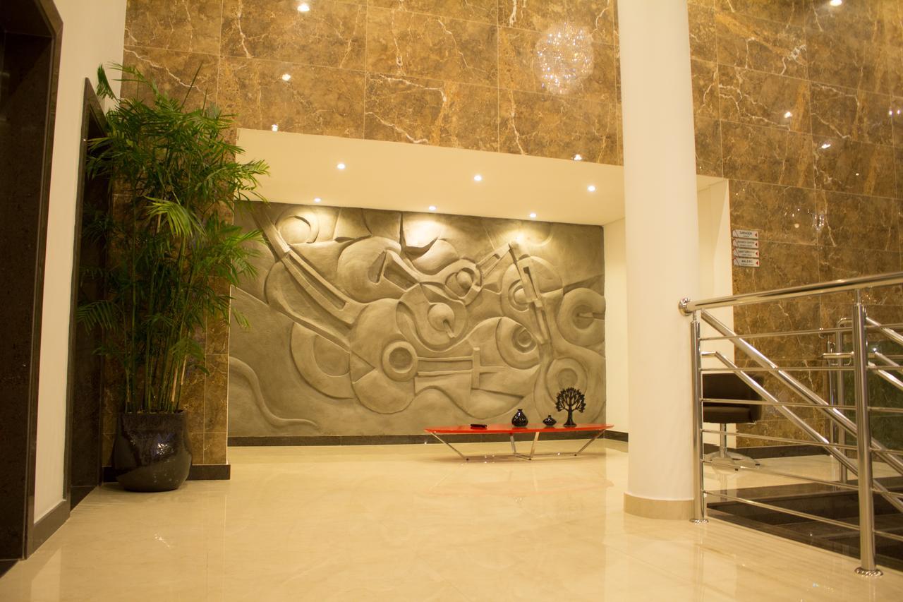Minas Platinum Hotel & Convention コンセリェイロ・ラファイエテ エクステリア 写真